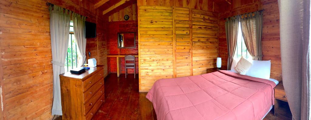 Grandpas Hotel&Restaurante Cartago Ruang foto